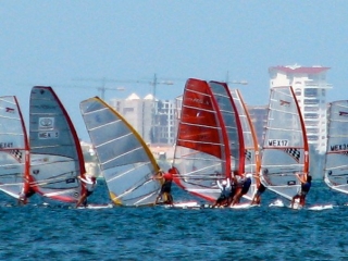 Windsurfing contest 